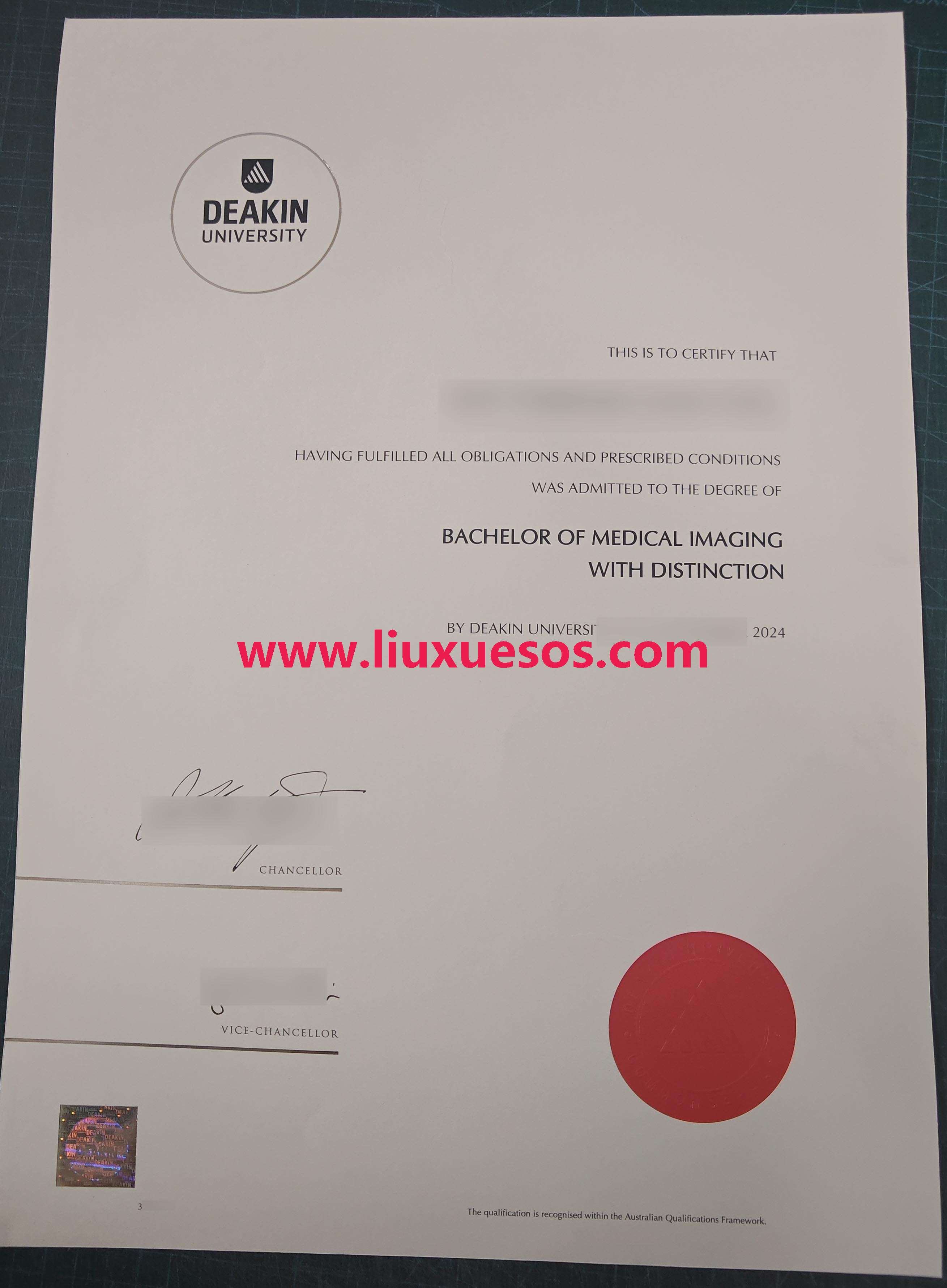 迪肯大学毕业证.jpg